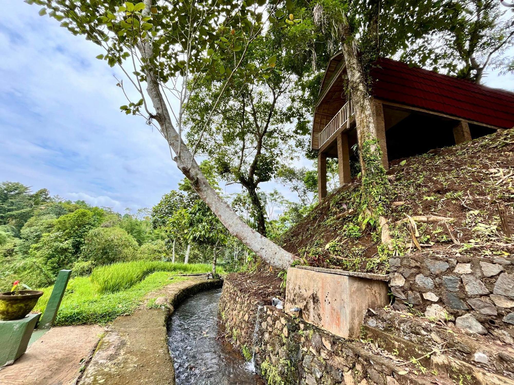 Sang Tirta Resort Penebel Exterior foto