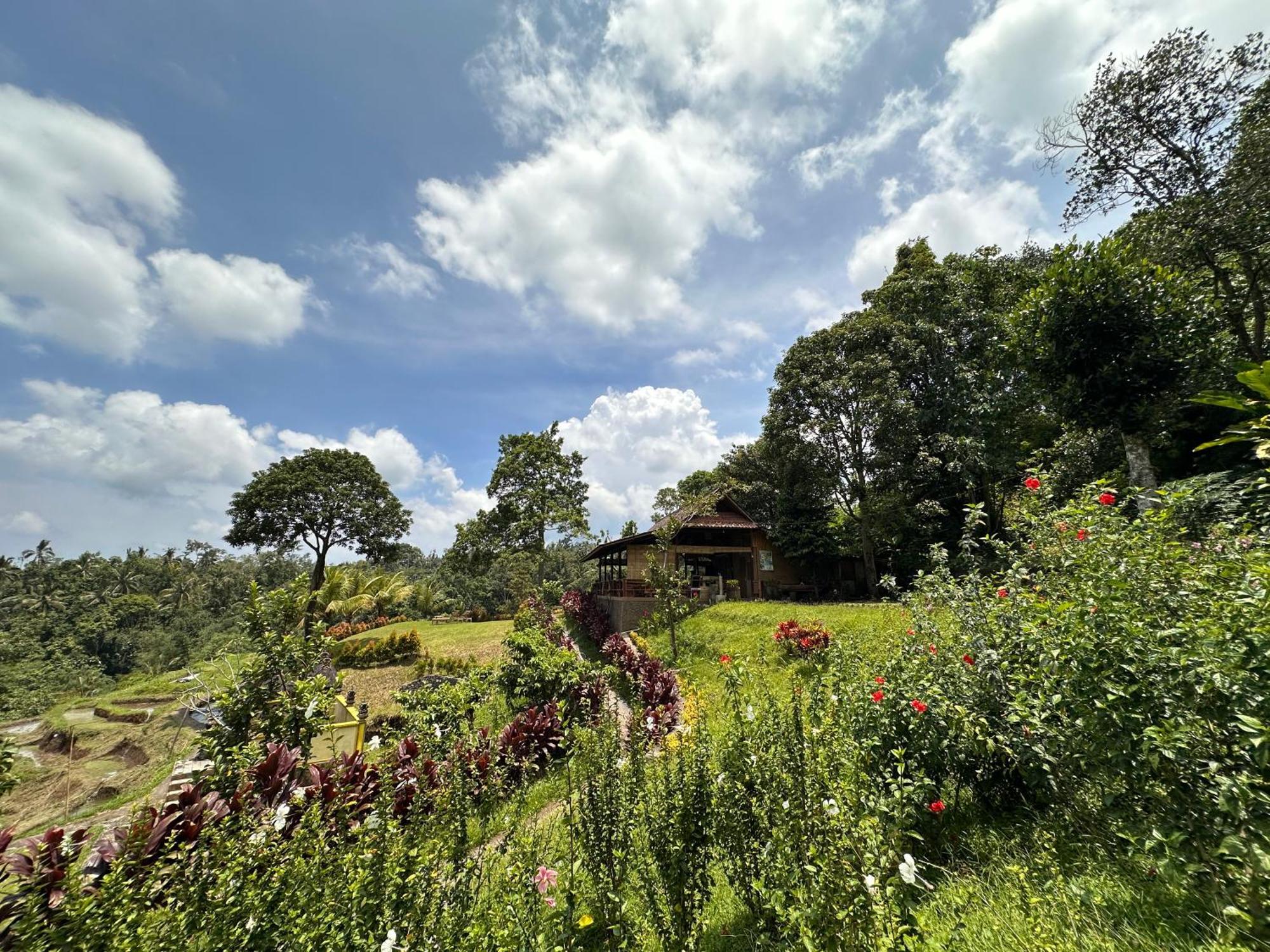 Sang Tirta Resort Penebel Exterior foto